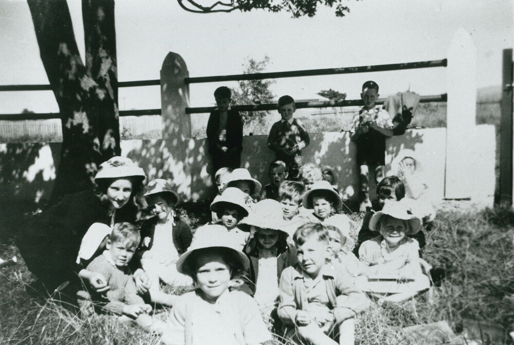 Sunday School class at St Paul's Church of England, Shellharbour