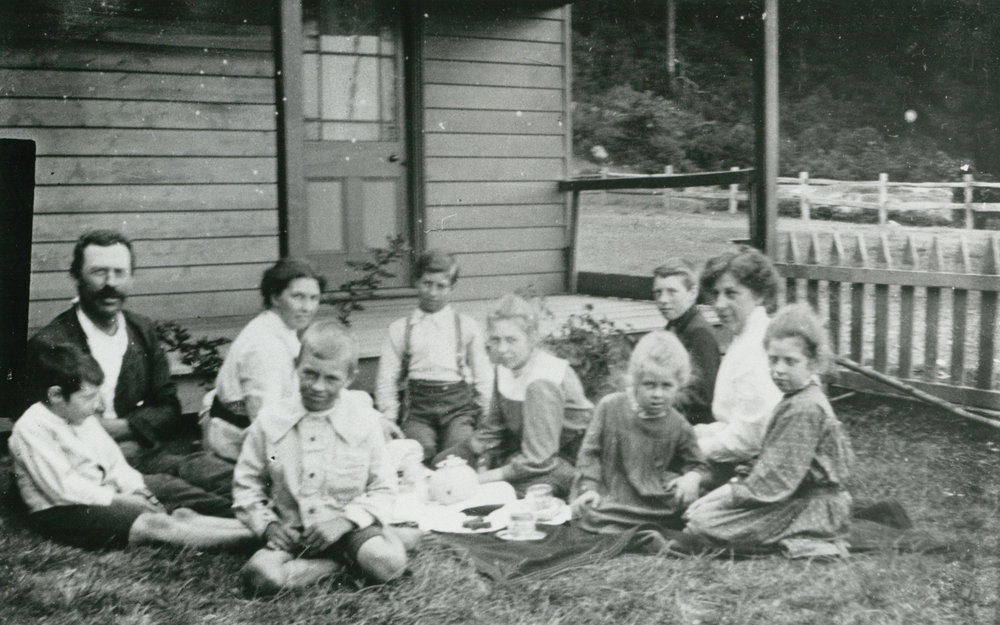 The Thomas Family Outside Their Home at 'Clover Hill'