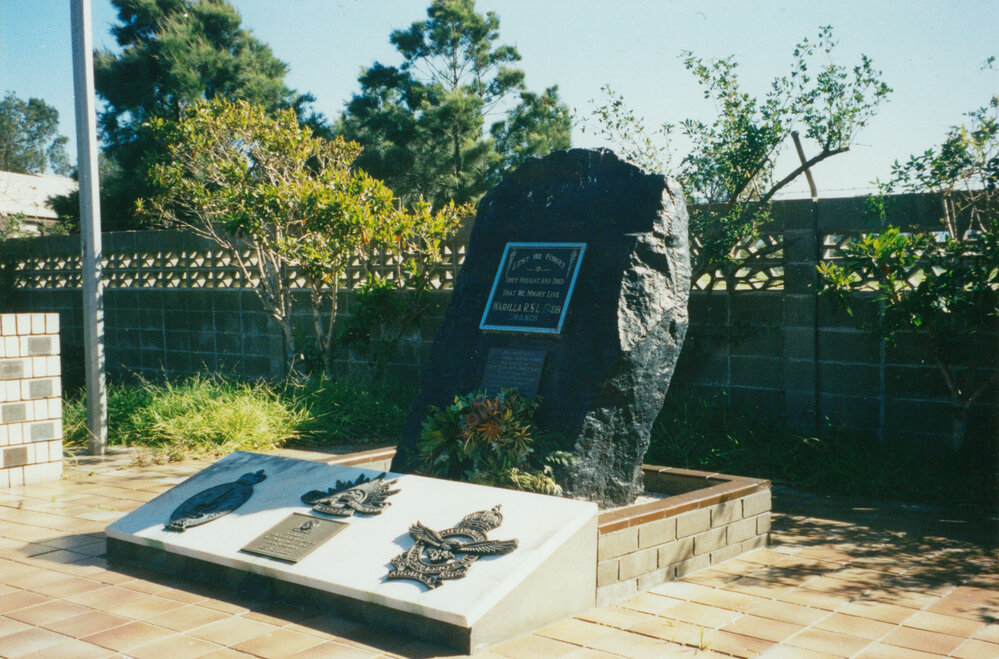 Warilla RSL Cenotaph