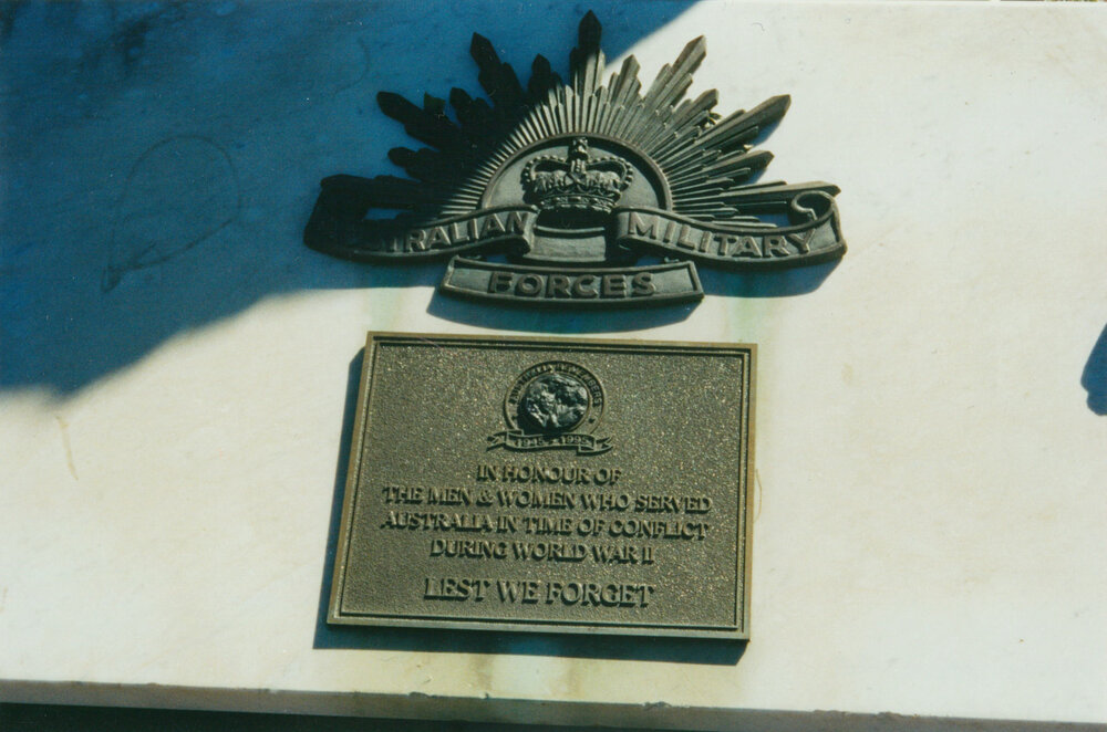 Warilla RSL Cenotaph