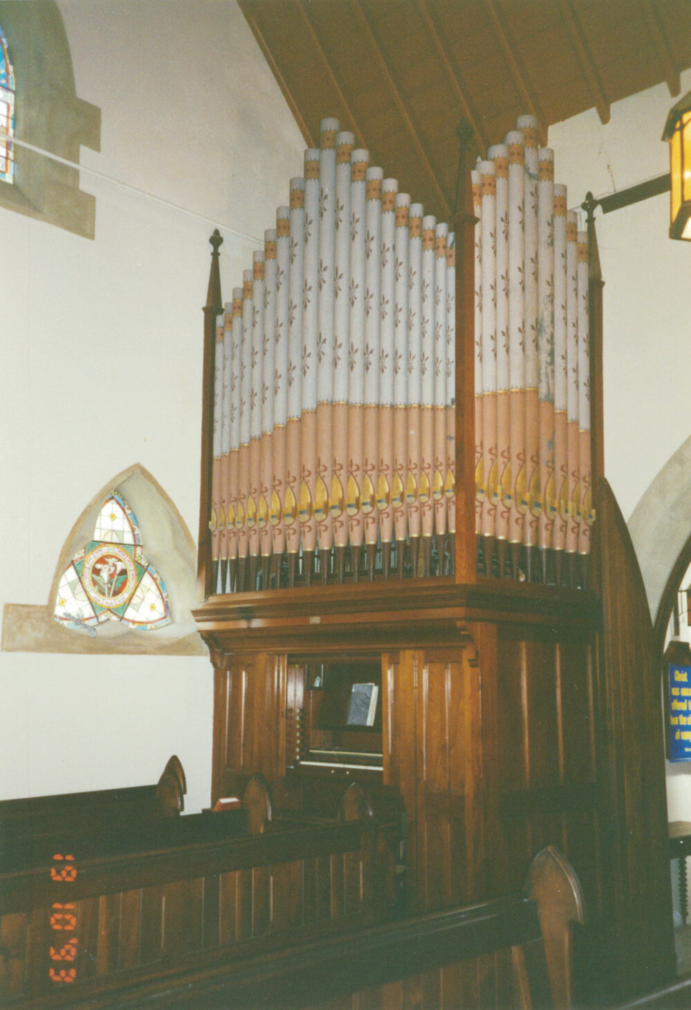 Pipe organ donated by G L Fuller to Kiama Presbyterian Church
