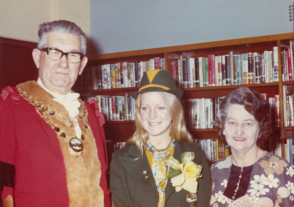 Olympic gold medal winner Beverley Whitfield with Mayor Keith Grey and Mrs Grey