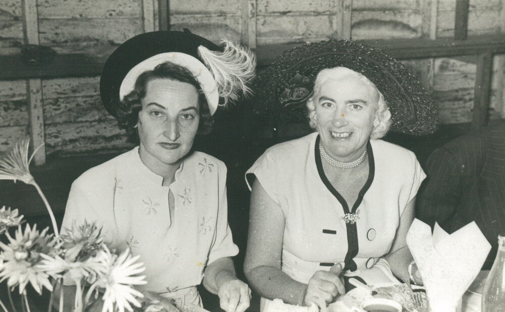 Edith Grey and Essie Stubbs