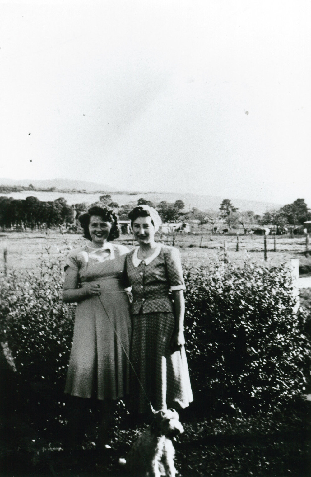 Nancy Littlefield (nee: Grey) with a cousin at Albion Park