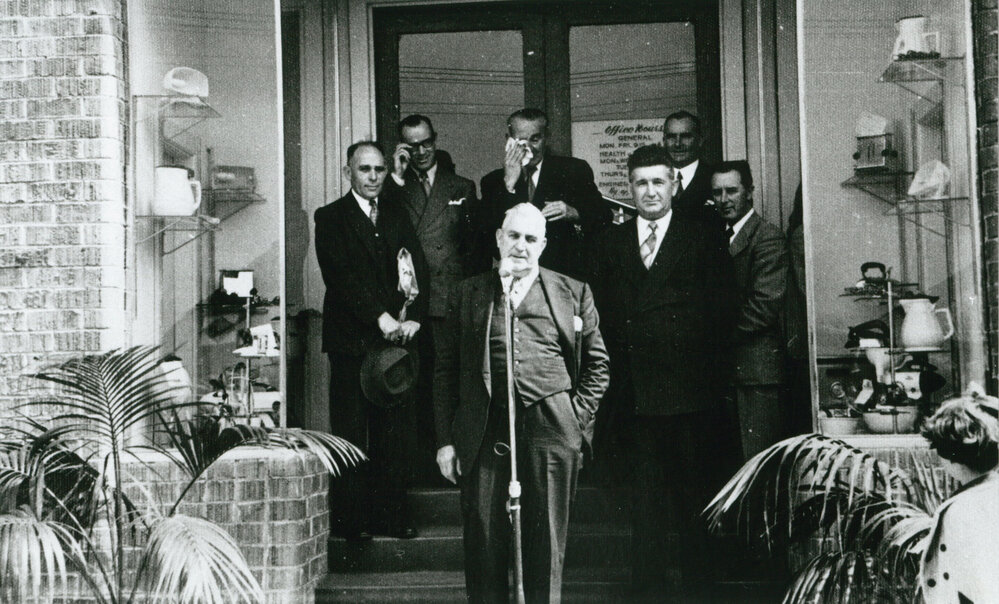MP Howard Fowles at the opening of the additions to the Council Chambers at Albion Park