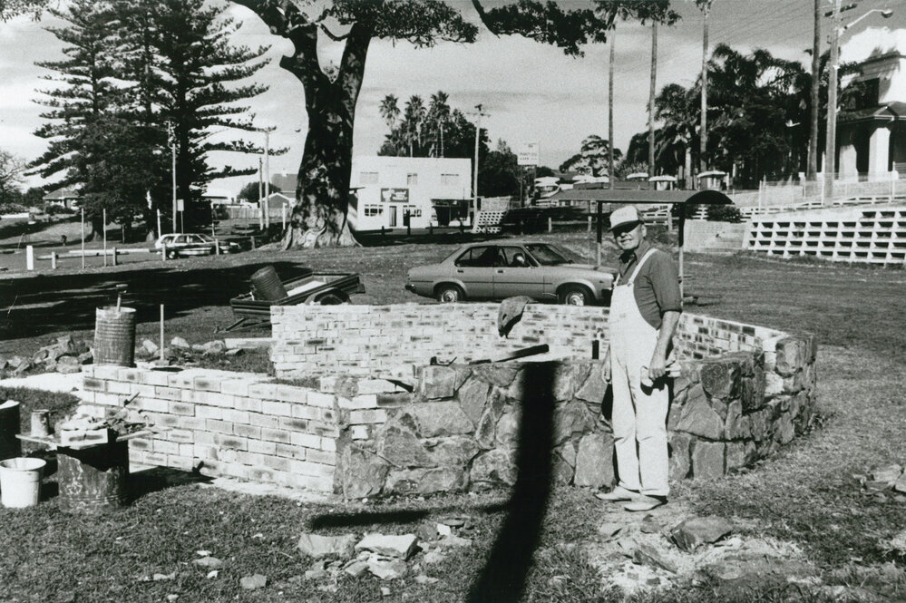 Fred Oppenour showing his stonemason's skill on the Rotunda at Shellharbour
