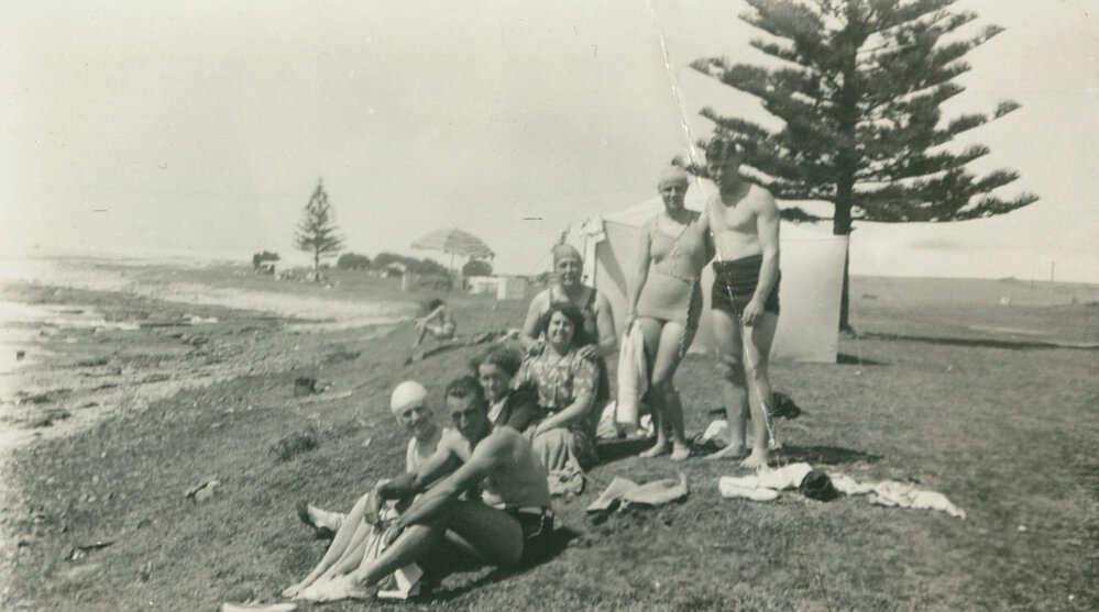 Shellharbour Reserve above the baths
