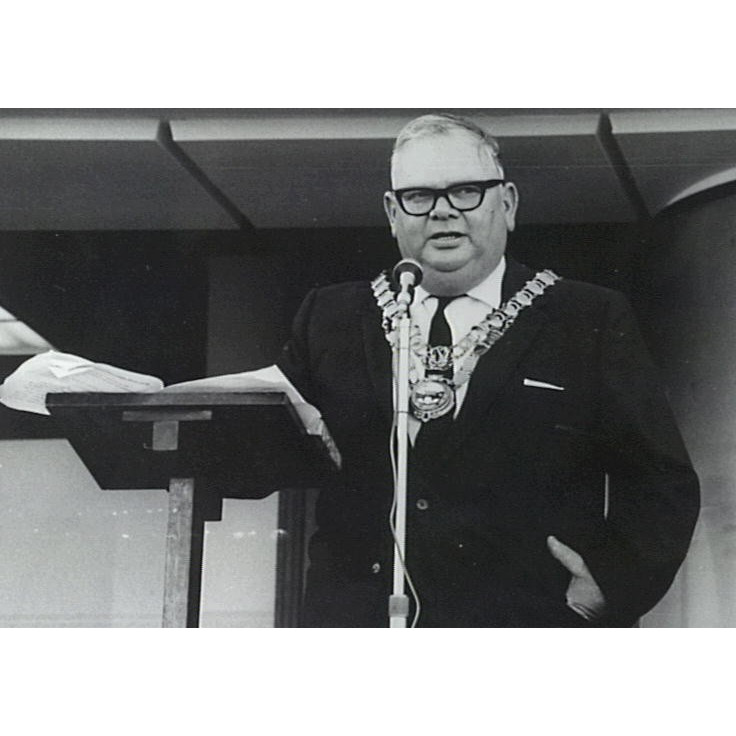 Beaton, Alan