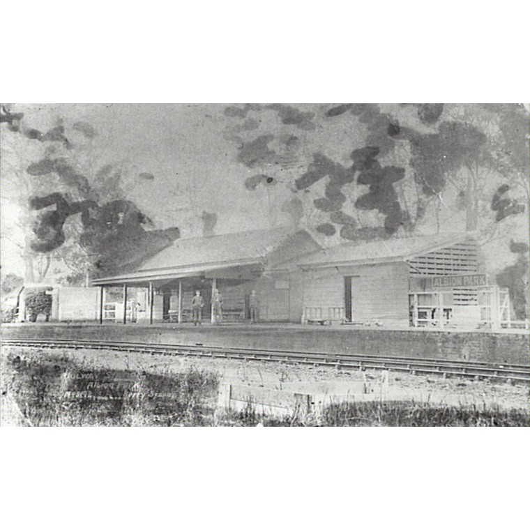Albion Park Railway Station 