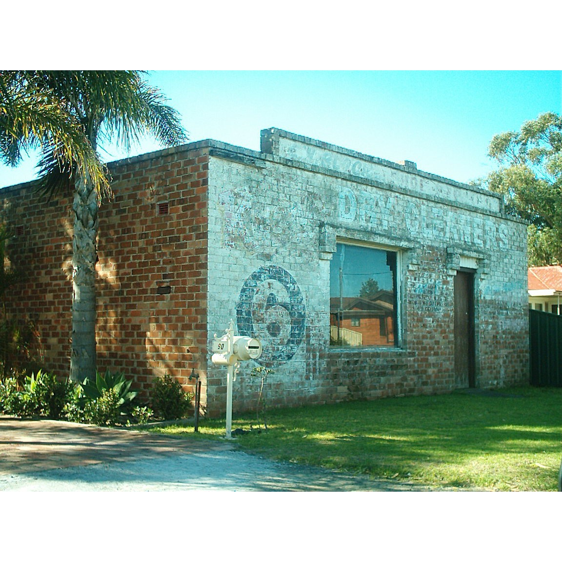 Wally Block's Shoe Repair Shop (Former)