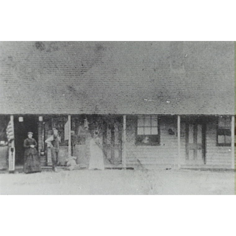 Settlers Arm Hotel