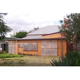 Albion Park Railway Station