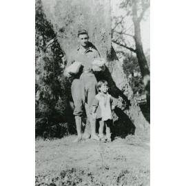 Fred and Babs McIlquham at Oak Flats