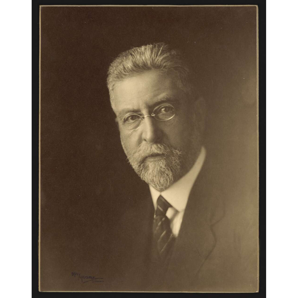 Fitzgerald (John Daniel Branch)