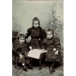 Eva, Jenefer and Miriam James