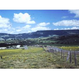 View South from Dunmore Road (Shellharbour Road)
