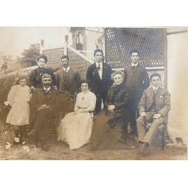Thomas Moses and Louisa Ashley (nee Hackett) and Family