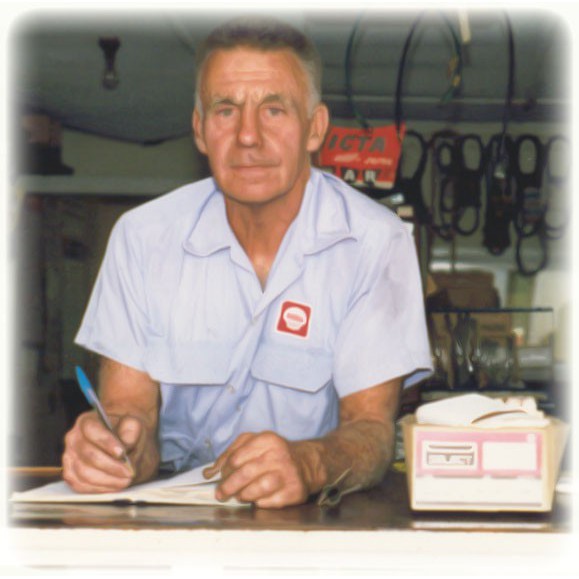 Harris, Claude