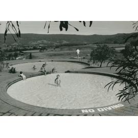 Swimming pools at Jamberoo Recreation Park 1986