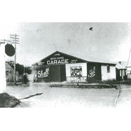 Crew's Garage, Shellharbour