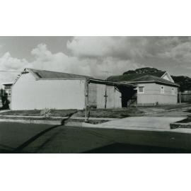 Westy Hall's house & garage at Shellharbour 1986
