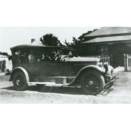 Buick car outside 'Roseneath', Shellharbour