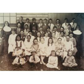 Pupils of St Paul's (St Joseph's 1925) Catholic School, Albion Park 1920