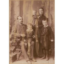 James and Sarah Missingham (nee: Badans) and family