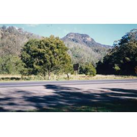 RTA sign placed at the bottom of Macquarie Pass in 1998 to celebrate the 100th anniversary of the opening of the Pass in 1898