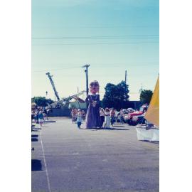 Parade at the opening of Tongarra Bicentennial Museum 1988