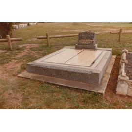 Snodgrass Family headstone, Albion Park Pioneer Cemetery