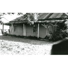 Matthew and Theresa Carroll's house, Albion Park