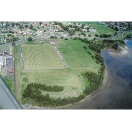 Cec Glenholmes Oval, Lake Illawarra South