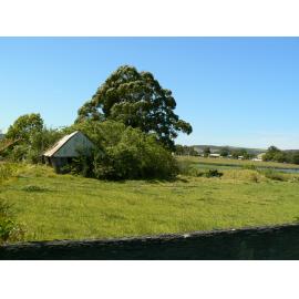 Old Building Boles' Farm