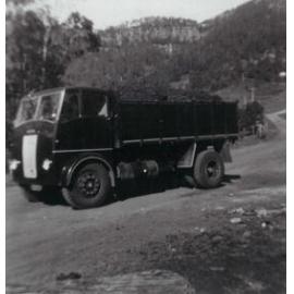 Jim Pearson Hauling Coal from Tongarra Mine