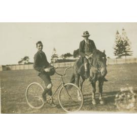 Roy 'Tibs' Hazelton and Alan Staff