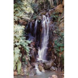 Macquarie Pass National Park Waterfall