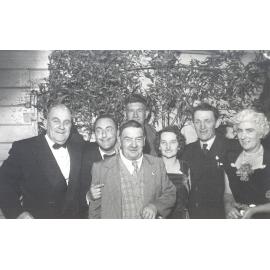 Howard Fowles, ?, Jack Hawke, Keith Grey, Edith Grey, Tom King and Essie Stubbs