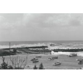 Rough Seas at Shellharbour