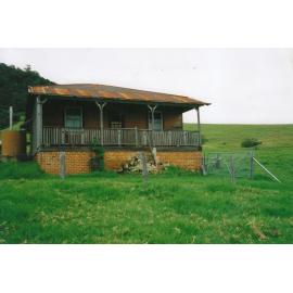 Cooby Farmhouse