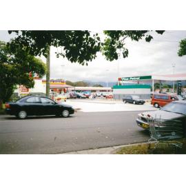Construction of Woolworths Albion Park