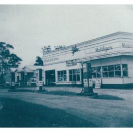 Macquarie Service Station 