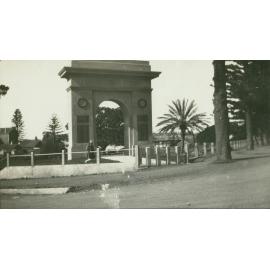 Kiama Memorial Arch