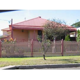 'Hillview' Cottage, 26 Sophia Street, Shellharbour 