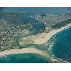Lake Illawarra Entrance