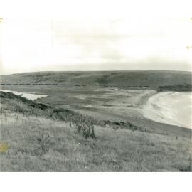 Killalea Beach and Bass Point