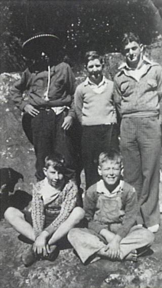 Harry Erskine, Bernie Willis, Bill Sawtell, Noel Erskine and Mervyn Swan at Hanging Rock, Clover Hill, Macquarie Pass, c.1945.